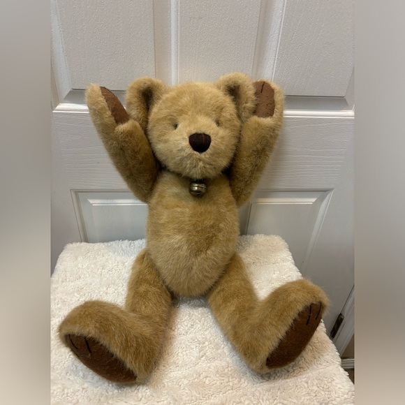 Boyd’s Conjoined Bear Griffin Bearsly 20” With Leather Brass Studded Bell Collar - Picture 12 of 13